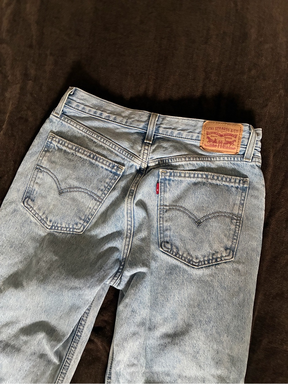 Levi’s Light Wash Straight-Leg Jeans size 27 Low Pro Straight - Picture 2 of 4